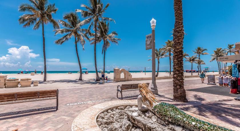 Stylish Private Beach Condo In Hollywood Fl, 3Min Walk To Hollywood Beach Exterior foto